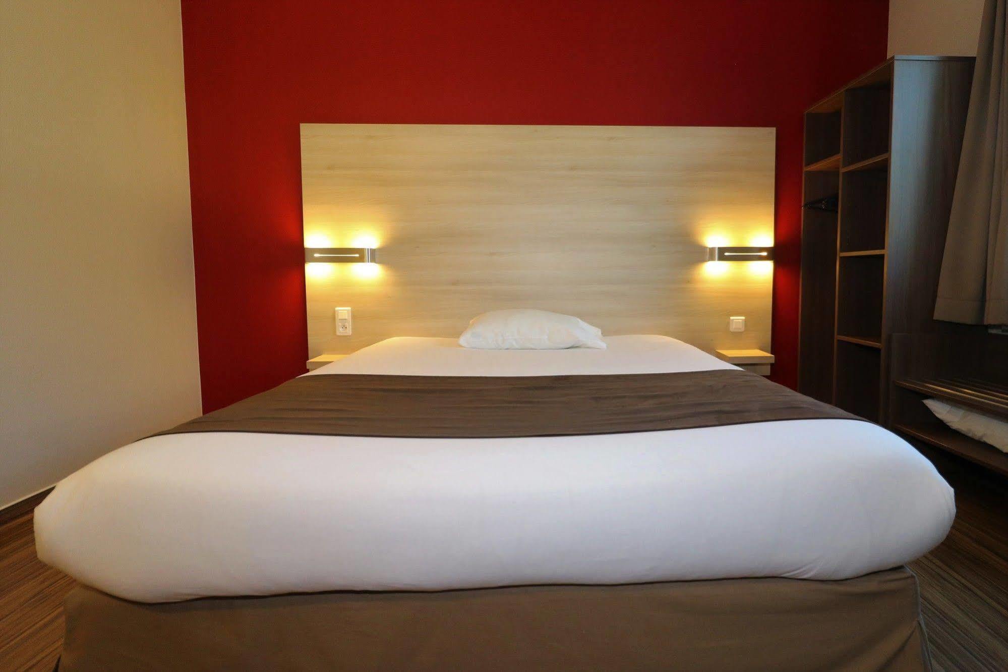 Ekho Hotel Grenoble Nord Saint Egreve Exterior foto
